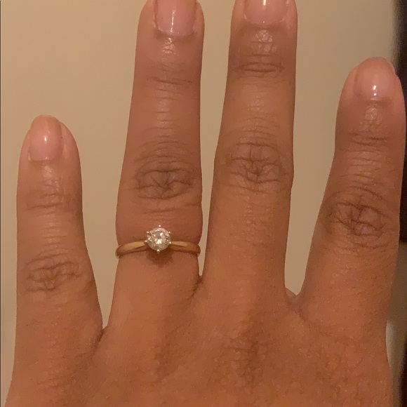 Diamond rings - Picture 2 of 6